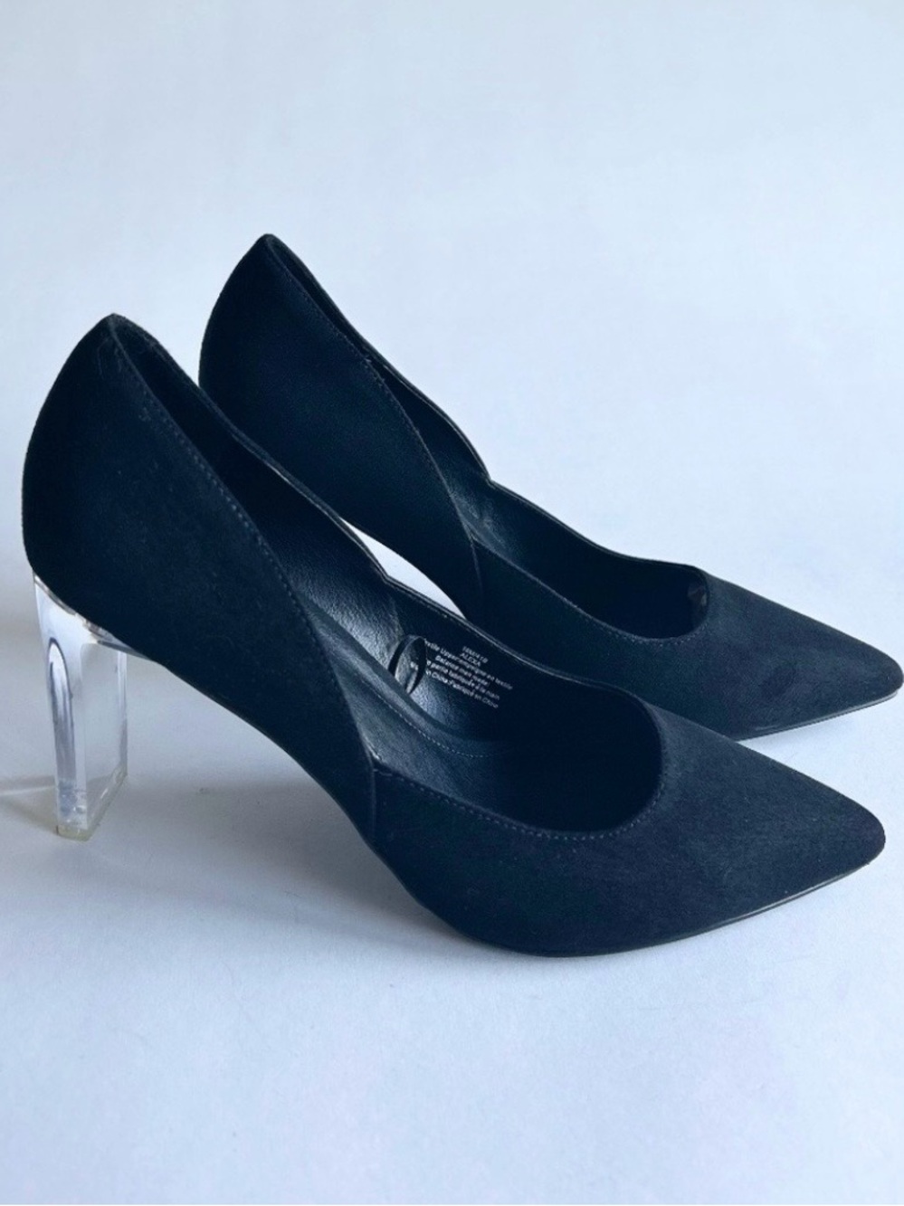 Andrew Marc Alexa Black Fabric Point Toe Plastic Heels size 10.